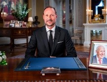 El Rey Haakon VIII de Noruega pronuncia su primer discurso como monarca en el Palacio Real de Oslo, Noruega. EFE / Heiko Junge