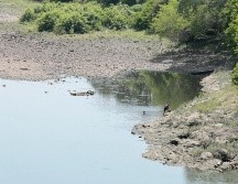 Un tramo del Río Lempa durante la sequía provocada por el fenómeno de El Niño en San Idelfonso, El Salvador, otro de los países afectados. EFE/R. Sura