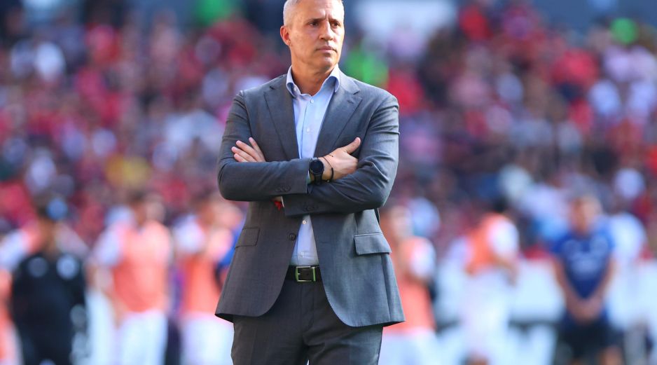 Hernán Crespo aseguró que está feliz y agradecido con Atlas, por lo que evitó alimentar los rumores que lo vinculan con River Plate. IMAGO7.