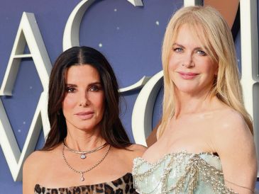 Sandra Bullock y Nicole Kidman. Las actrices posan durante la premiere de la cinta “Hechizo de amor: la magia continúa”, en el Reino Unido. EFE/A. Rain