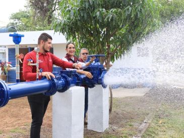 Además, se colocó un blindaje sanitario, diseñado para impedir que posibles filtraciones provenientes de aguas residuales o drenajes lleguen al pozo y contaminen el agua. CORTESÍA/ Ayuntamiento de Tlaquepaque