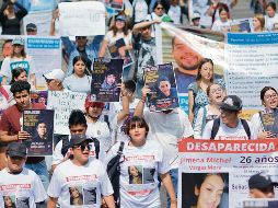 Familias de personas desaparecidas marcharon por las calles de Guadalajara para exigir la búsqueda, la justicia y las respuestas a las autoridades. EFE