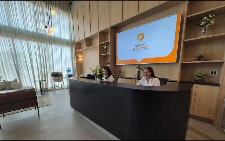 Verónica Delgadillo explicó que en este complejo se ubicarán varias oficinas que permitirán atender en una ventanilla única de manera más eficiente a los ciudadanos y empresarios. EL INFORMADOR / J. Velazco
