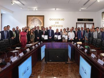 El acuerdo voluntario forma parte de las acciones del Gobierno federal para procurar que los precios de los combustibles se mantengan estables. X / @Claudiashein
