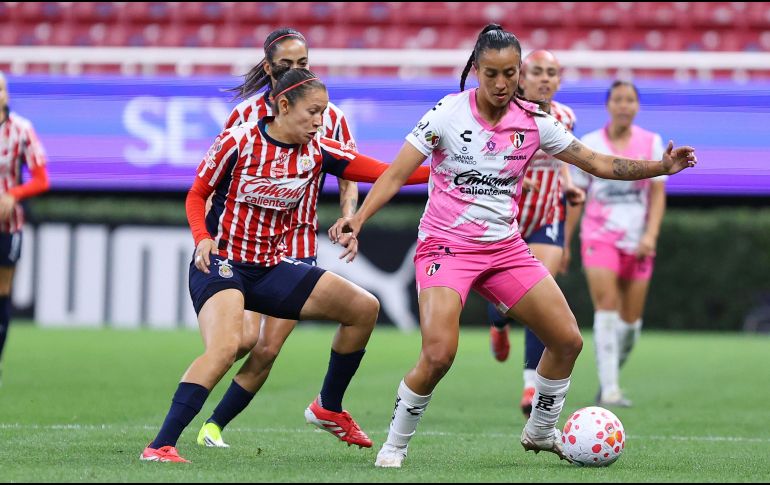 Atlas y Chivas llegan al Clásico Tapatío Femenil tras sufrir derrotas dolorosas y con dudas sobre su nivel en el Apertura 2026. IMAGO7.