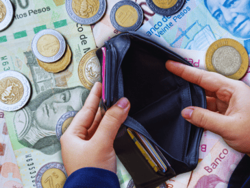 La gran mayoría de los empleados formales tienen el derecho de ausentarse de sus puestos en esta fecha sin que su salario se vea afectado. ESPECIAL / CANVA