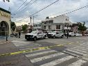 Después del atropellamiento el conductor de la unidad continuó su recorrido con la intención de huir del lugar de los hechos, pero cuadras adelante fue capturado. ESPECIAL/Policía de Tlaquepaque