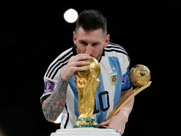 Tras el retiro de Lionel Messi de Argentina, diversos futbolistas aparecen como los candidatos a tomar el protagonismo mundial. AP/M. Meissner.
