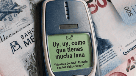 El SAT no establece un límite general de dinero que puedas tener en una tarjeta de débito. ESPECIAL/Canva