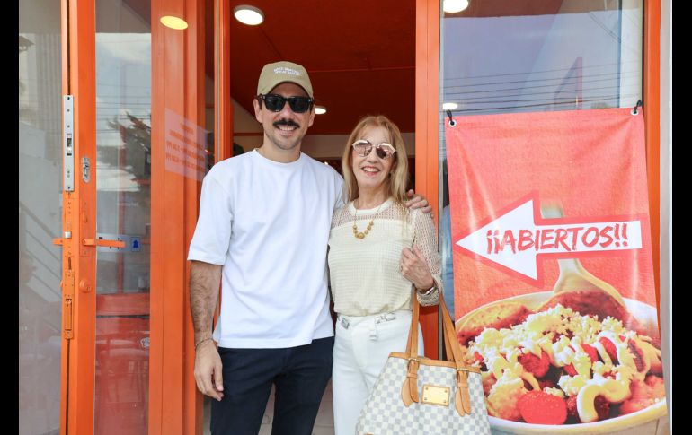 Carlos Albarrán y Tita Ruesga. GENTE BIEN JALISCO / Revista del 4 de septiembre 2026
