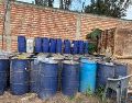 En el lugar, las autoridades aseguraron 33 tambos y 18 bidones con líquido sospechoso. ESPECIAL/FGR Jalisco