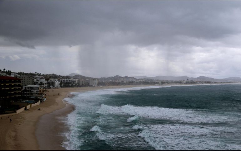 Este día se esperan lluvias intensas de entre 75 y 150 mm en el centro y sur de Baja California Sur. EFE/Archivo