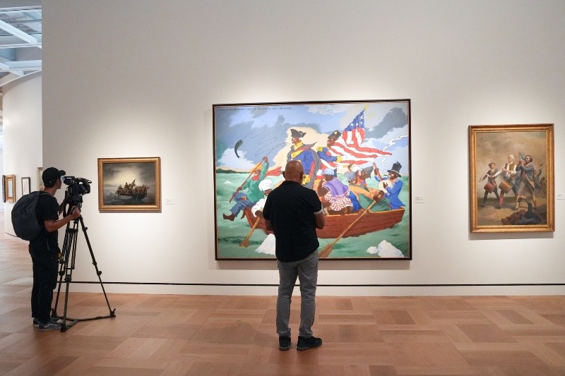 Las galerías de la cuarta y quinta planta conectan el arte clásico con la cultura contemporánea. EFE / O. Alonso