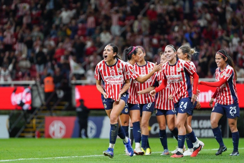 Chivas ganó el último Clásico Tapatío 4-2. IMAGO7