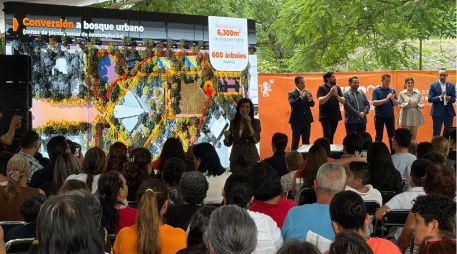 Delgadillo indicó que las intervenciones buscan atender distintas necesidades de la población mediante la renovación de vialidades y la recuperación o construcción de espacios. ESPECIAL/Ayuntamiento GDL