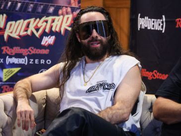 Jay de la Cueva se suma a una iniciativa para promover la educación sexual y el uso del preservativo entre las nuevas generaciones. EL INFORMADOR/J. ACOSTA.