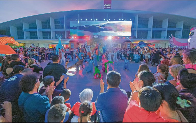 Las Fiestas de Octubre se preparan para recibir a miles de visitantes durante la celebración. CORTESÍA