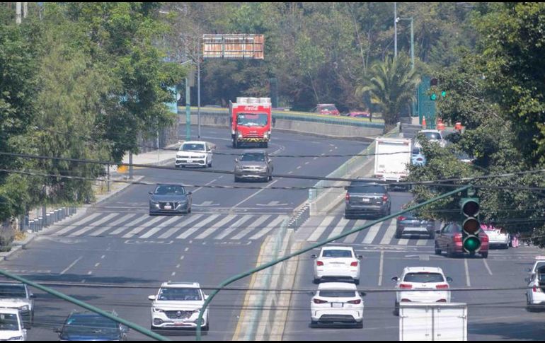 El programa Hoy No Circula se aplica de las 5:00 a las 22:00 horas en todas las alcaldías de la Ciudad de México y en tres zonas conurbadas del Estado de México. SUN/S. Cadena
