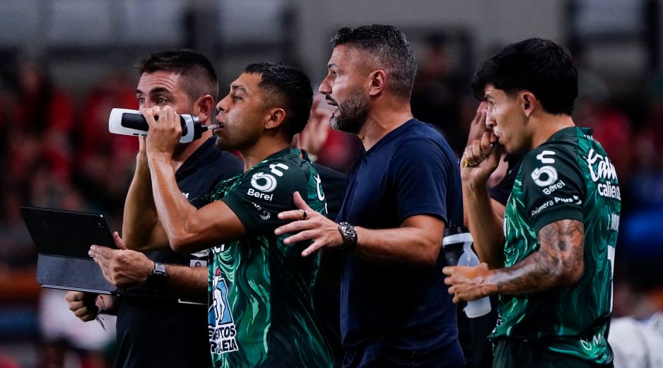 El reloj sigue su marcha y la reestructuración administrativa del Club León parece inevitable. IMAGO7 / ARCHIVO