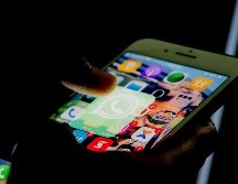 Para recuperar fotos eliminadas de WhatsApp, puedes hacer dos cosas. ESPECIAL/Unsplash