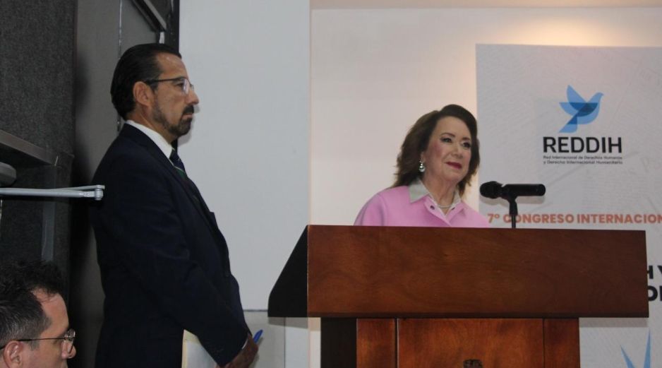 La SCJN ha venido construyendo una sólida doctrina jurisprudencial en materia de derechos humanos, aseveró Esquivel desde la Biblioteca Pública del Estado de Jalisco. ESPECIAL