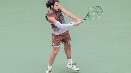 Carlos Alcaraz sumó su 17º triunfo consecutivo en un Grand Slam, después de sus victorias en el último Abierto de Australia y en el torneo neoyorquino del año pasado. EFE