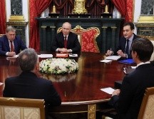 El presidente de Rusia, Vladímir Putin, participa en una reunión con los emisarios de la Casa Blanca, Steve Witkoff y Jared Kushner. EFE/M. Metzel