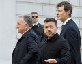 “Tenemos interés en poner fin a la guerra. La paz es necesaria. Las garantías de seguridad son necesarias”, escribió el mandatario ucraniano en X.  EFE/S. DOLZHENKO