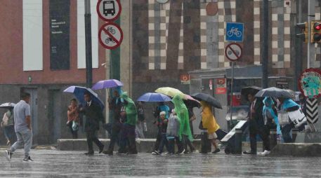Se esperan fuertes lluvias y granizo esta tarde en Ciudad de México. SUN / ARCHIVO