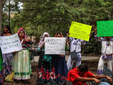 Los manifestantes aseguraron que los habitantes enfrentan intimidaciones y retenes de grupos armados cuando recorren la sierra. EL INFORMADOR/A. Navarro