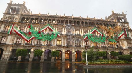 Las autoridades capitalinas han enfatizado la importancia de mantener el orden público durante estas festividades masivas. SUN/ARCHIVO
