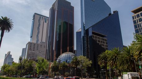 En el mercado mexicano, destacaron las pérdidas de las emisoras Televisa, Orbia, Grupo Carso, Gruma y Megacable. AFP/ARCHIVO