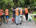 Con el trabajo comunitario, se busca que las personas que incumplen el Reglamento de Justicia Cívica reparen de manera directa el daño ocasionado a la sociedad. ESPECIAL/Gobierno de Guadalajara