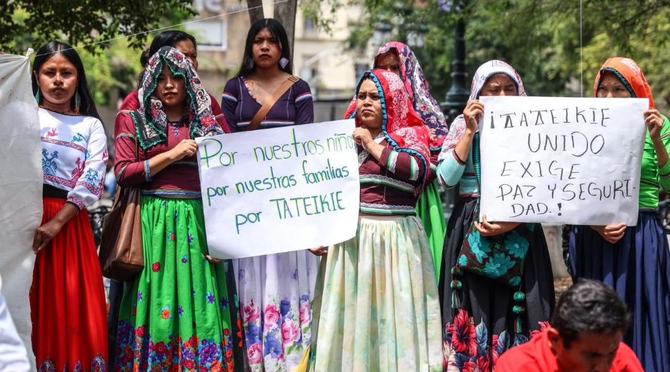 La tarde de este lunes, habitantes de Tateikie exigieron una estrategia de seguridad permanente a las autoridades. EL INFORMADOR/A. Navarro