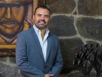 Gerardo Quirino destaca obra pública y vivienda en dos años al frente de Tlajomulco