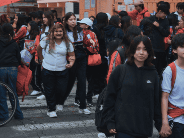 México se ubicó en el lugar 37 de 38 países de la OCDE en lectura y ciencias en PISA 2025. SUN/S. Cadena