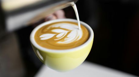 A pesar de las múltiples ventajas del café, la moderación es la clave absoluta para evitar efectos adversos como ansiedad, insomnio o taquicardia.  Unsplash