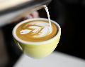 A pesar de las múltiples ventajas del café, la moderación es la clave absoluta para evitar efectos adversos como ansiedad, insomnio o taquicardia.  Unsplash
