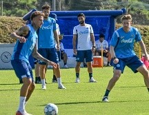 Noa Lang y Kevin De Bruyne durante el entrenamiento del Naóli en  Castel Volturno. EFE/C. Fusco