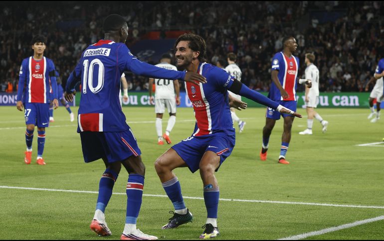 PSG goleó al Slovan de Bratislava (6-1) con triplete de Ferran Torres y doblete de Dembélé. EFE/Y. VALAT.