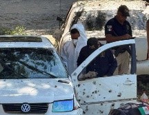 El vehículo que explotó estaba abandonado y lleno de impactos de bala. X