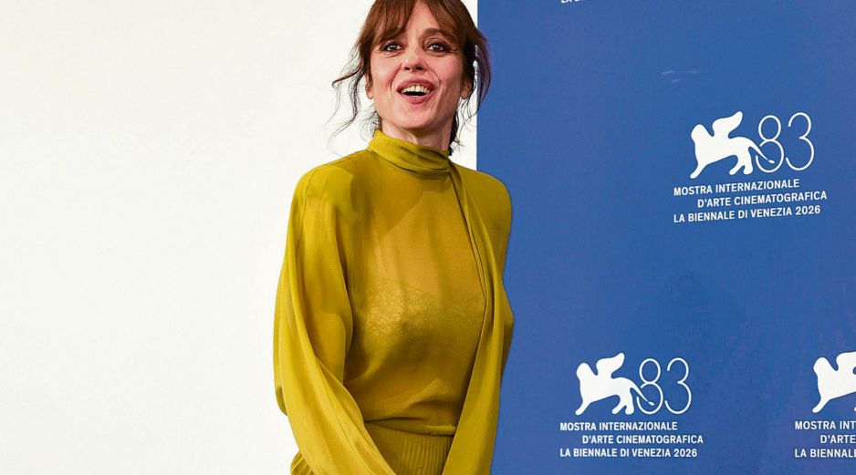La actriz Vanessa Scalera es la protagonista de la cinta en competencia, “Il fuoco che ti porti dentro”. EFE