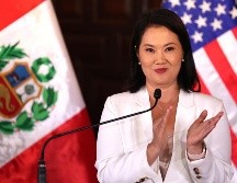 La presidenta de Perú, Keiko Fujimori, reacciona durante una rueda de prensa junto al secretario de Estado de Estados Unidos, Marco Rubio, este jueves en Lima, Perú. EFE/ P. Aguilar