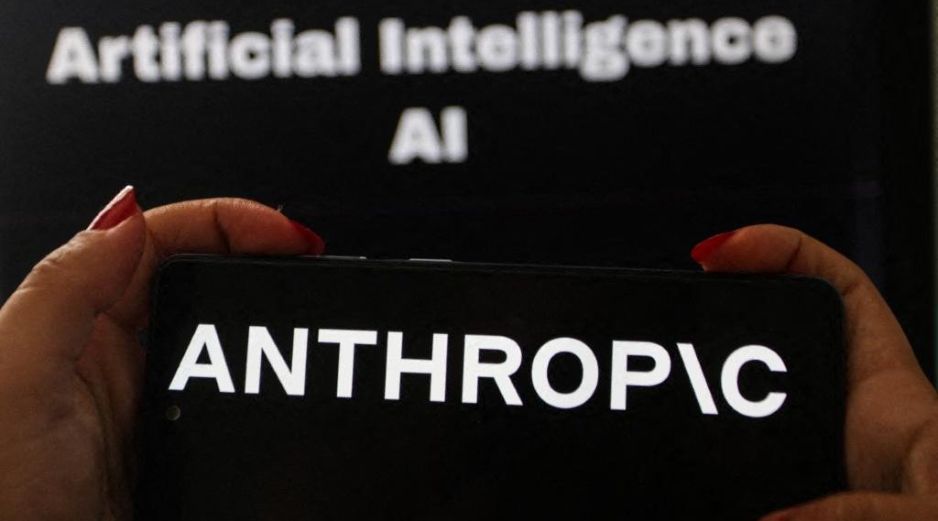 Un investigador de Anthropic anunció esta semana su dimisión debido a la preocupación de que la empresa y sus competidores no estuvieran desarrollando modelos de IA de manera responsable. AFP / ARCHIVO