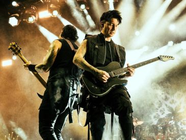 El reembolso de los boletos se reflejará automáticamente en la tarjeta con la que se realizó la compra.INSTAGRAM / @blackveilbrides