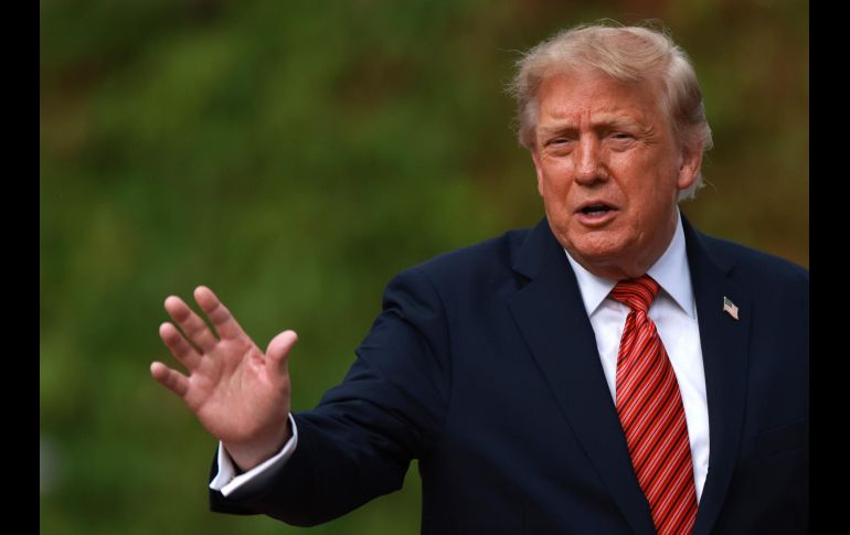 Luego de que Trump involucrara a México en polémicas declaraciones, el presidente de EU elogió al país. EFE/N. Hall