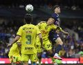Cruz Azul llegó a tener el juego 4-1, pero las Águilas casi empataron el juego. SUN/C. Mejía