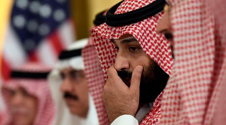 l príncipe heredero Mohammed bin Salman enfrenta un escenario regional que amenaza los planes económicos y de estabilidad de Arabia Saudita. AP/Archivo