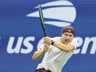 Alexander Zverev. El tenista domina sus enfrentamientos contra Shelton con marca de 5-0 y 10 de 11 sets ganados. AP