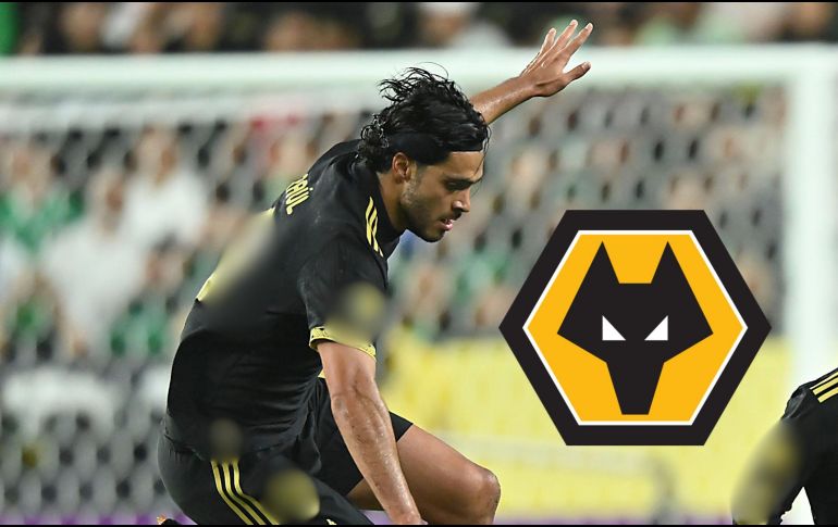 Cuando el partido parecía sentenciado al empate, Raúl Jiménez volvió a aparecer; su gol valió una victoria que puede ser determinante en la pelea del Wolverhampton por subir posiciones. Imago7 / ARCHIVO